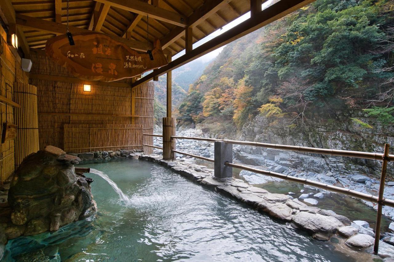 Готель Iya Onsen Мійоші Екстер'єр фото